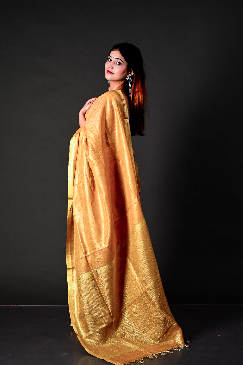Handwoven Antique Gold Tissue Linen Saree – Bhasha Bharat