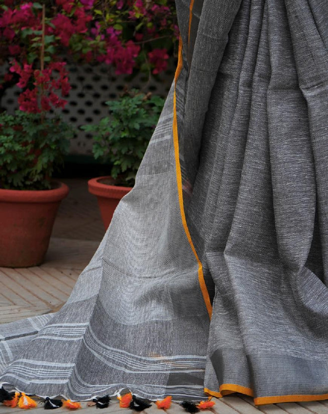 Grey Colour With Piping  Linen Saree