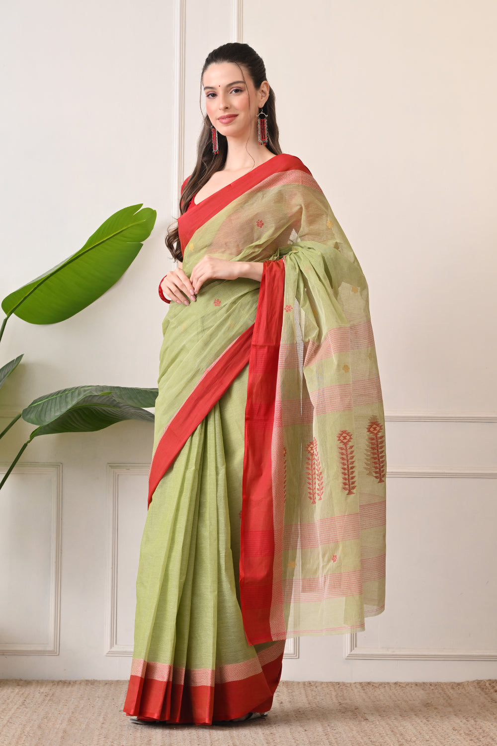Gorgeous Green: Handloom Artisanal Saree made with Organic Bengal Cotton