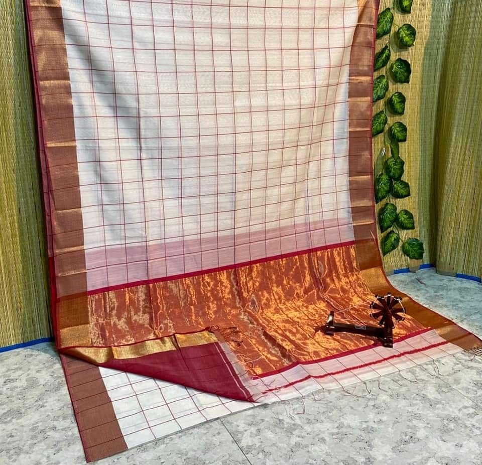 White & Red Maheshwari Handwoven Saree