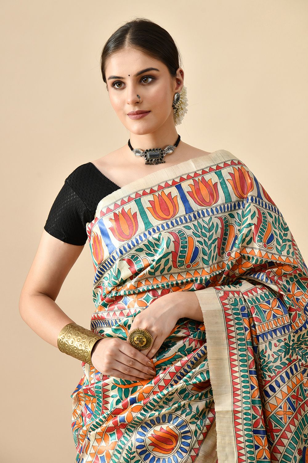 Elegant handwoven eco-friendly tussar silk saree of 6.5 meters length, ideal for dry clean. Buy this pure tussar silk saree online.