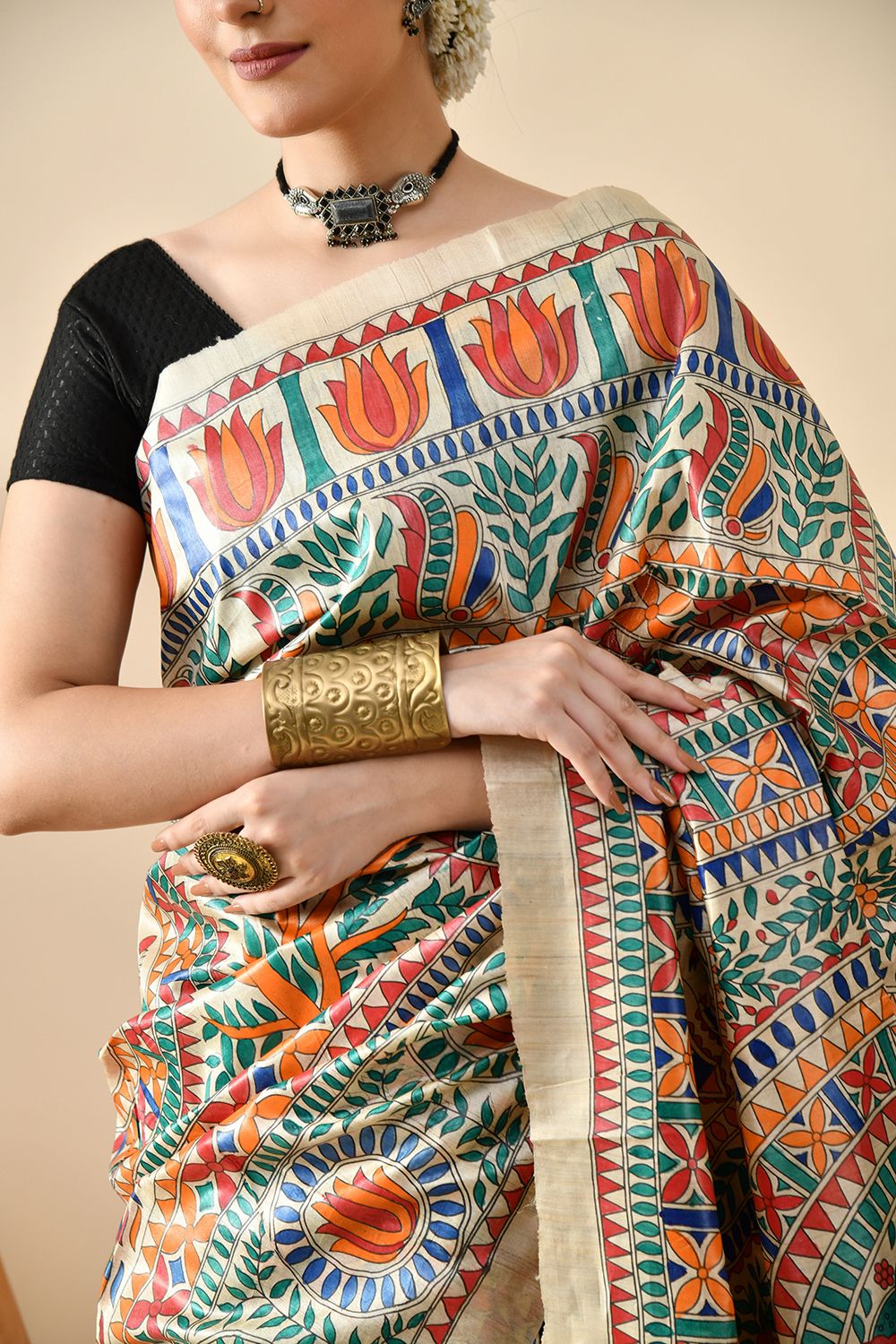 Elegant handwoven eco-friendly tussar silk saree of 6.5 meters length, ideal for dry clean. Buy this pure tussar silk saree online.