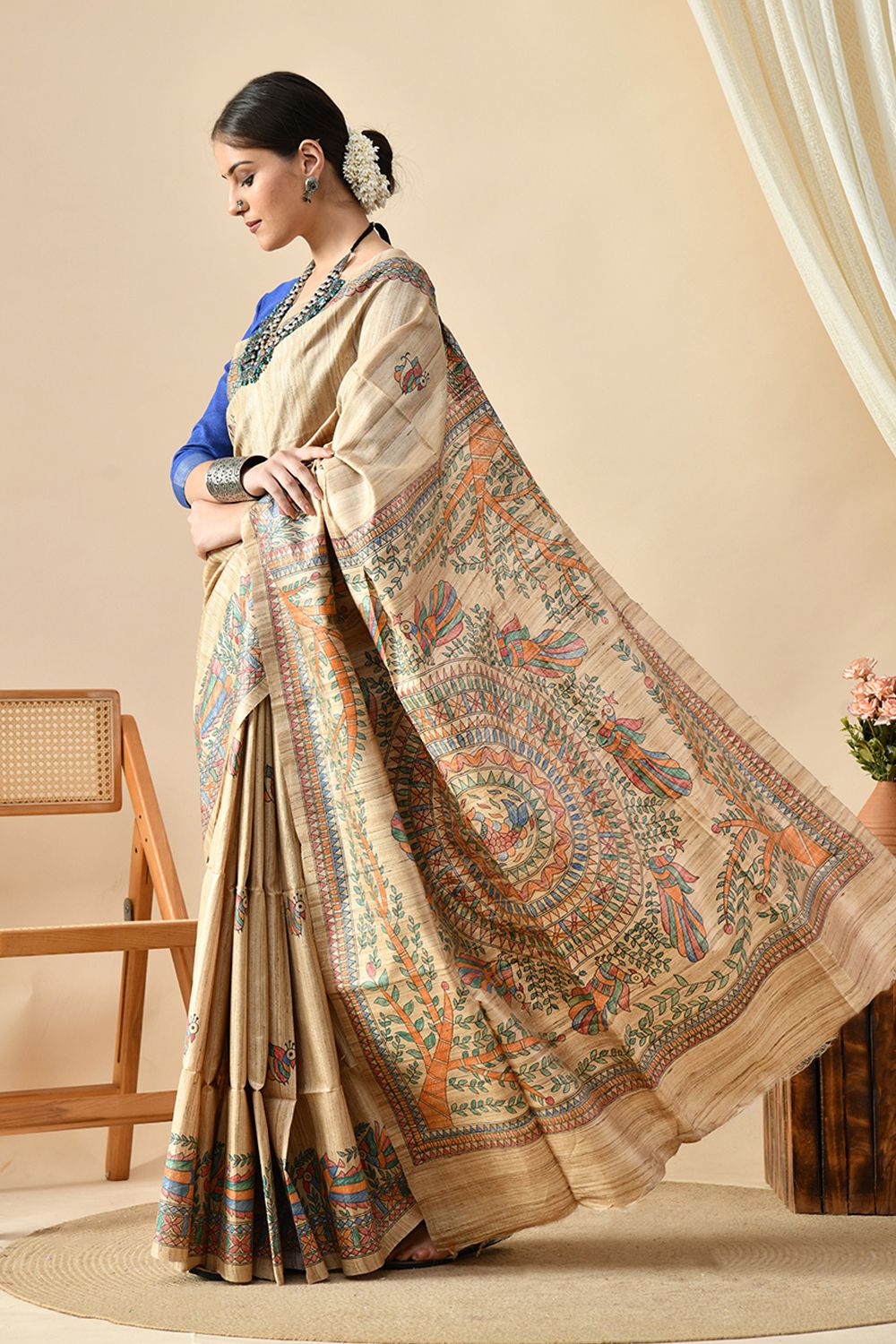 Elegant handwoven Tussar silk saree, eco-friendly, 6.5 meters long, suitable for dry cleaning. Shop this pure Tussar saree online.