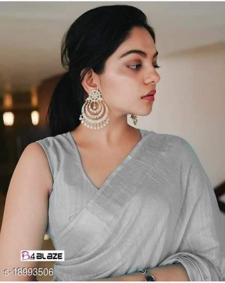 Timeless Elegance: Grey Plain Cotton Slub Saree
