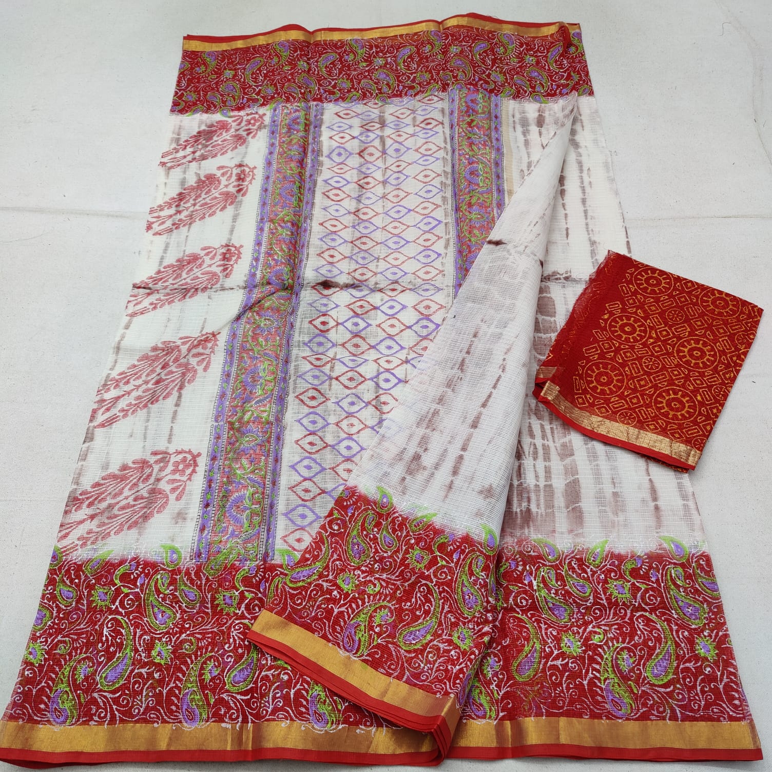 "Block Printed Cotton Slub Saree: Timeless Elegance"