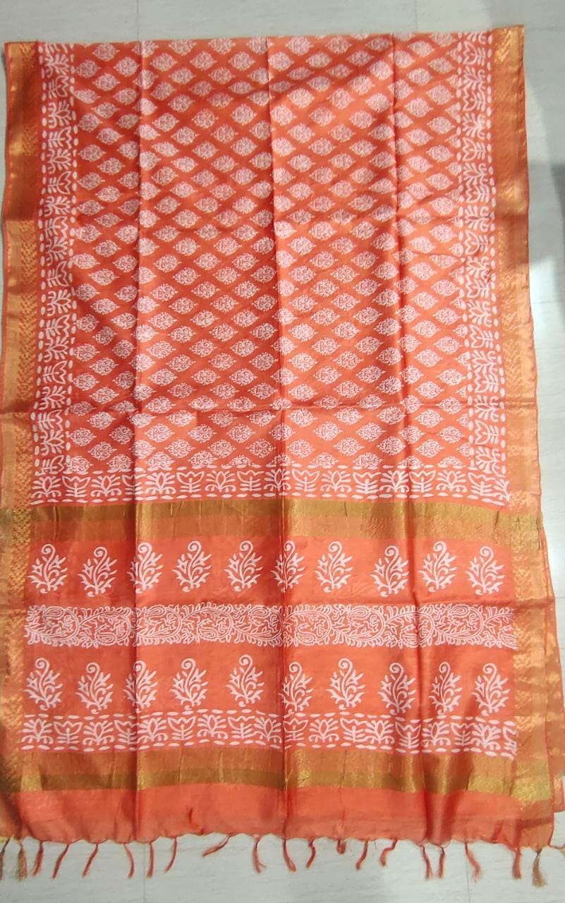 Handcrafted Cotton Slub Saree with Floral Motif Block Print