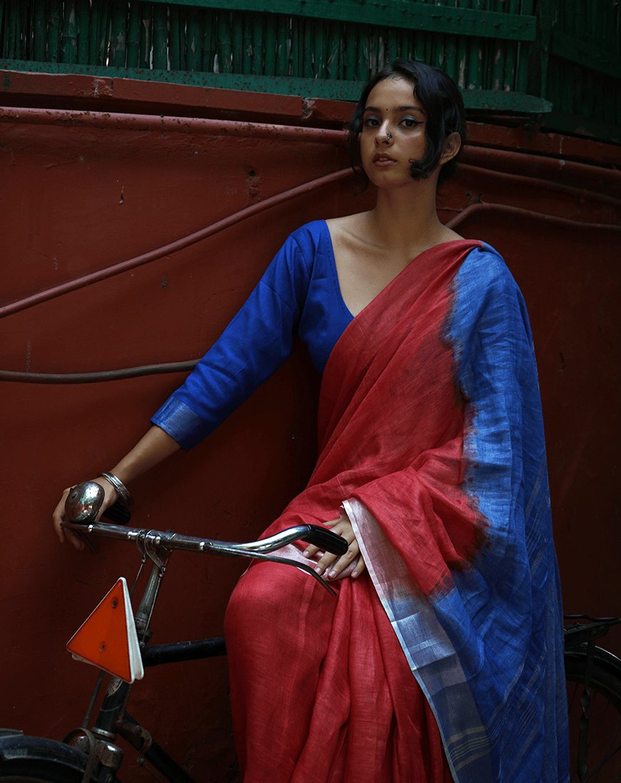 Red Contrast Pallu Linen Saree: Elegance in Red