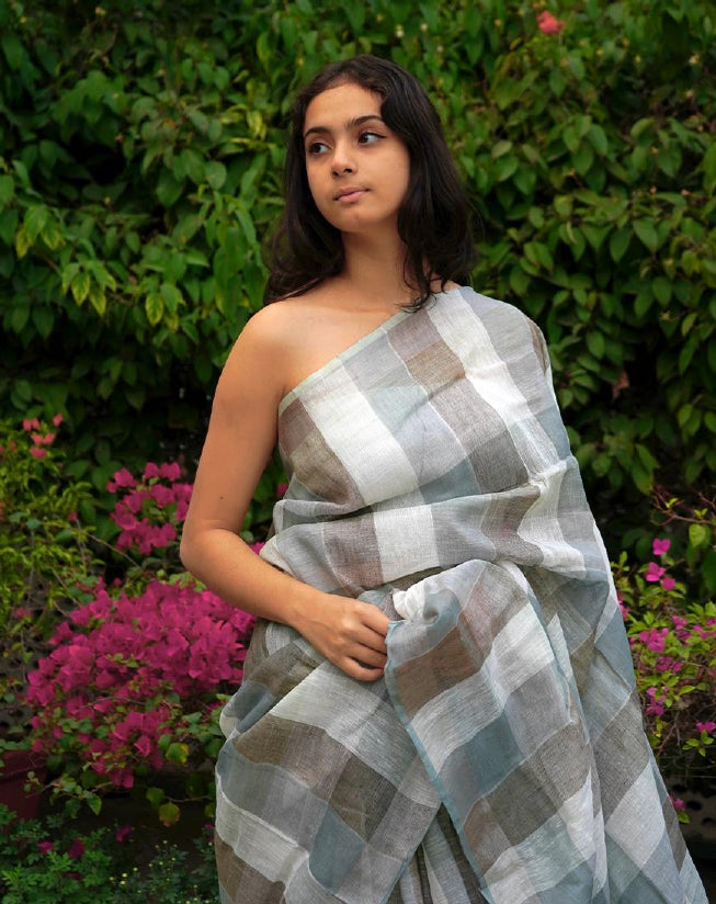 Grey Colour Check Linen Saree