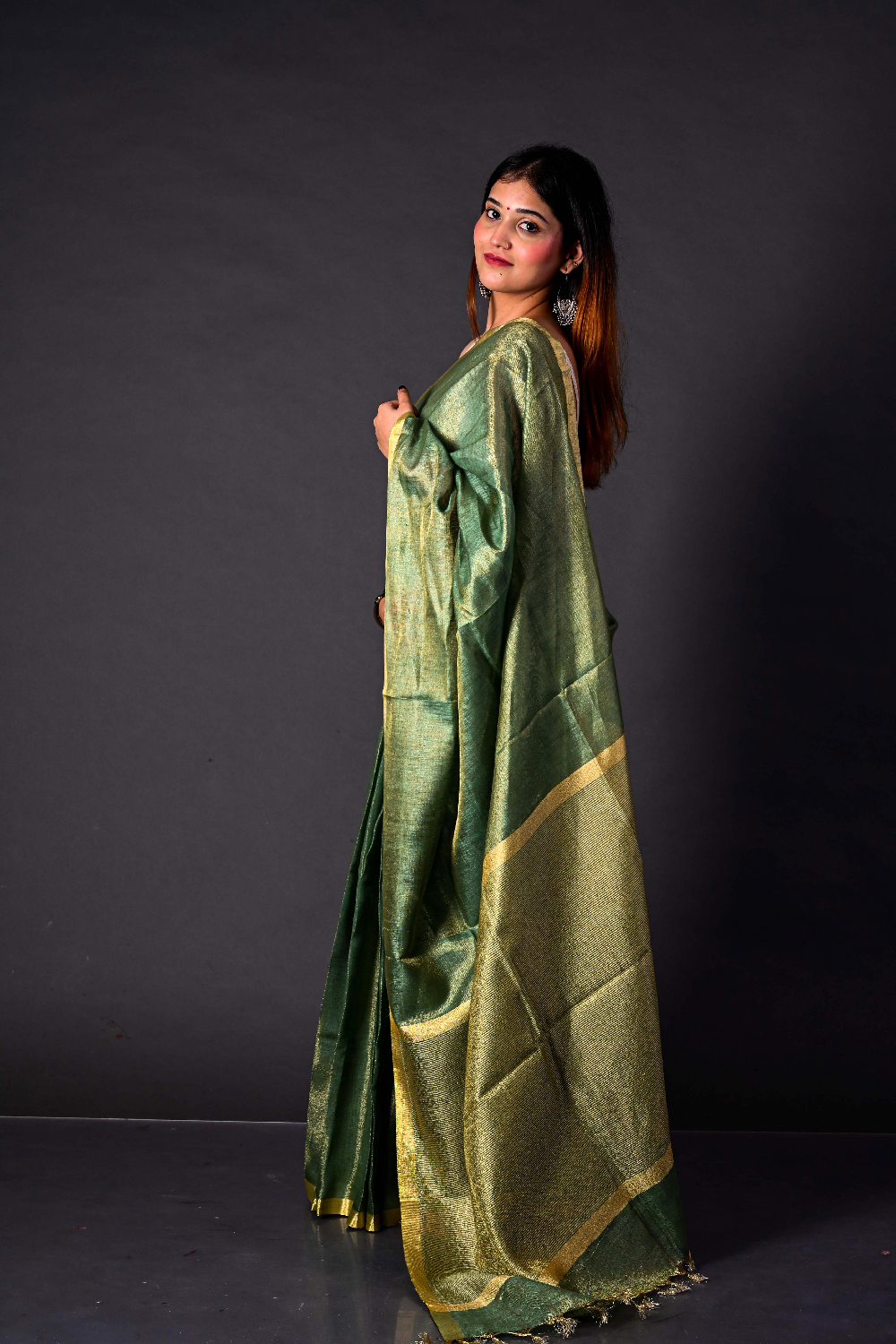 Handwoven Forest Green Tissue  Linen Saree – Bhasha Bharat