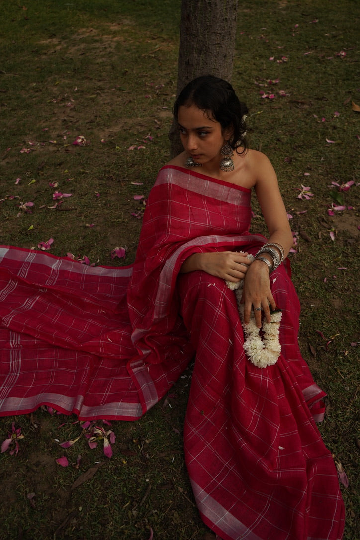 Eco-Friendly Pink Check Design Linen Saree