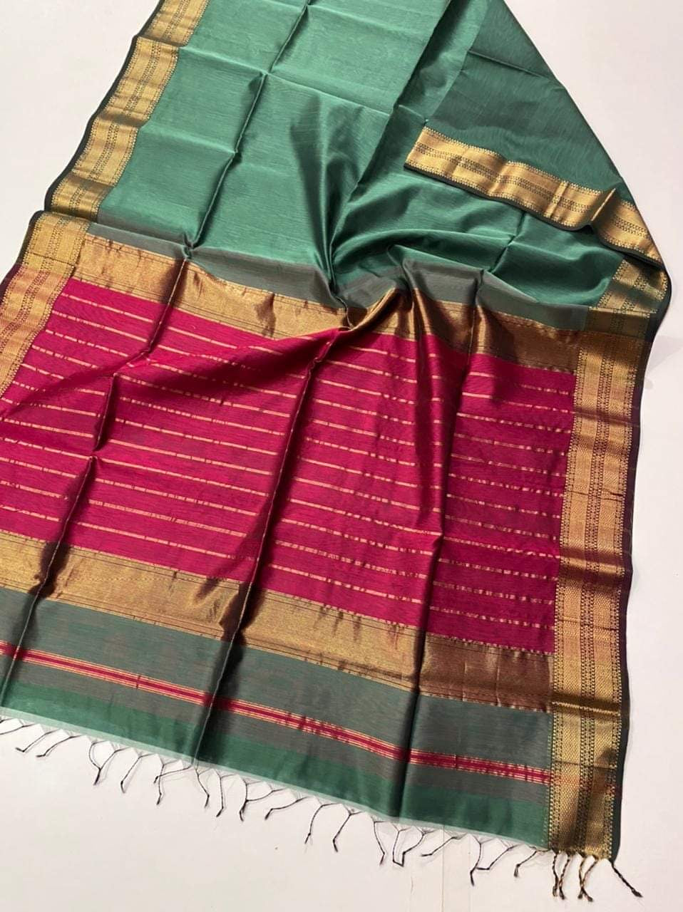 Sage Green Maheshwari Silk Saree with Handwoven Gold Zari Border & Rani Pink Pallu