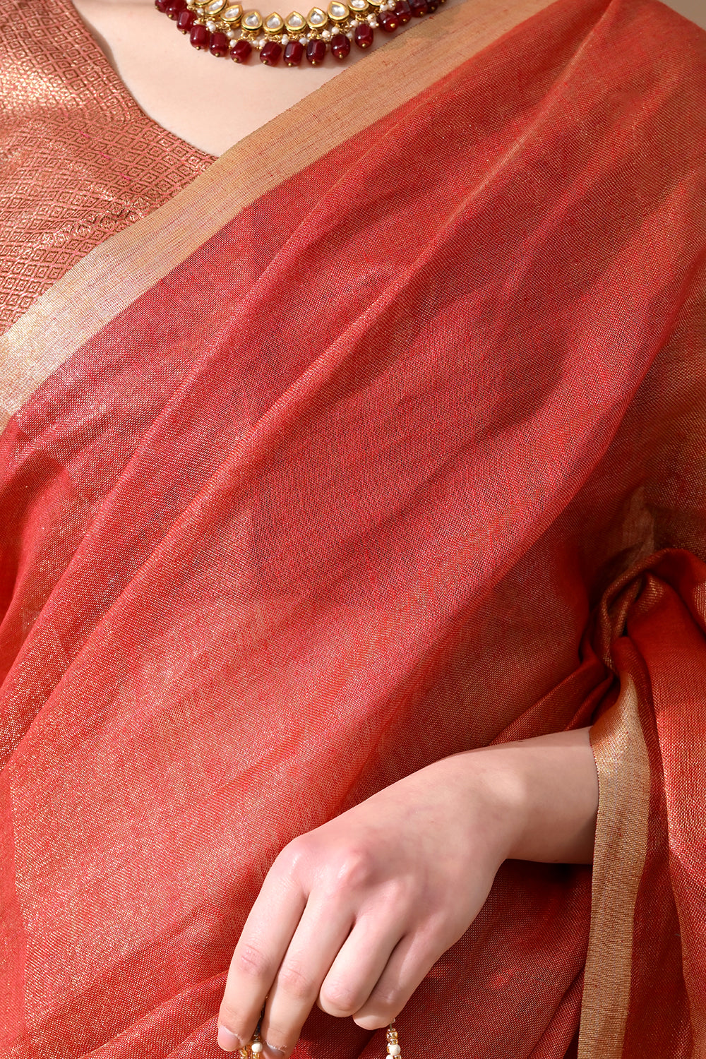 Handwoven Rust Red Linen Saree – Bhasha Bharat