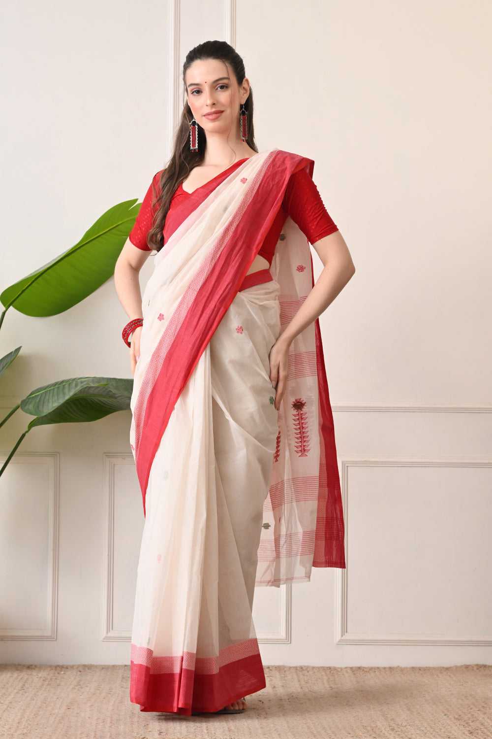 The Beauty of Bengal: White Bengal Cotton Saree with Red Border