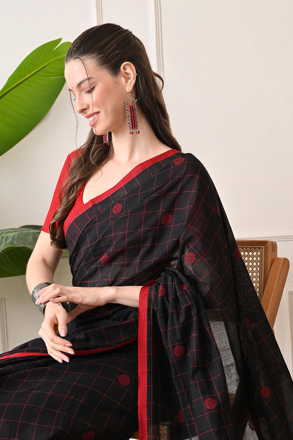 Black Beauty: Handloom Artisanal Saree made with Organic Bengal Cotton