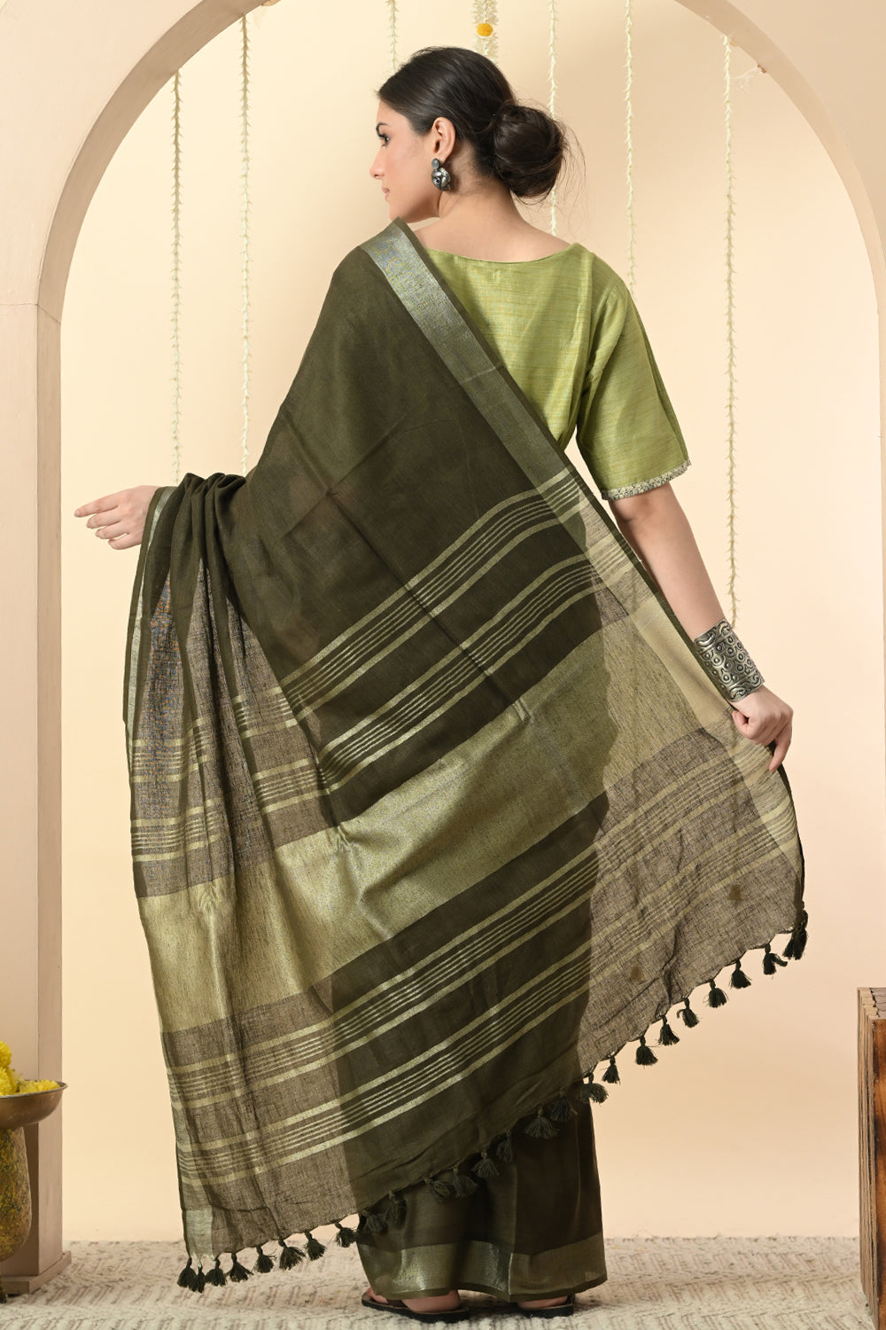 Gorgeous Green: Organically Dyed Olive Green Linen Saree