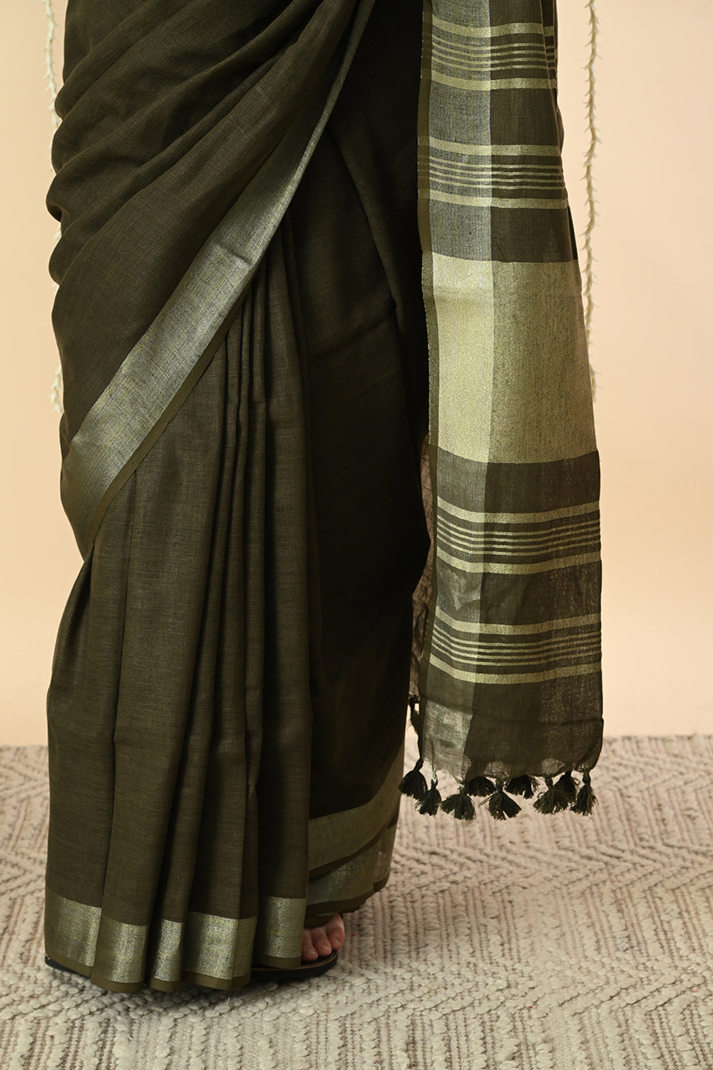 Gorgeous Green: Organically Dyed Olive Green Linen Saree