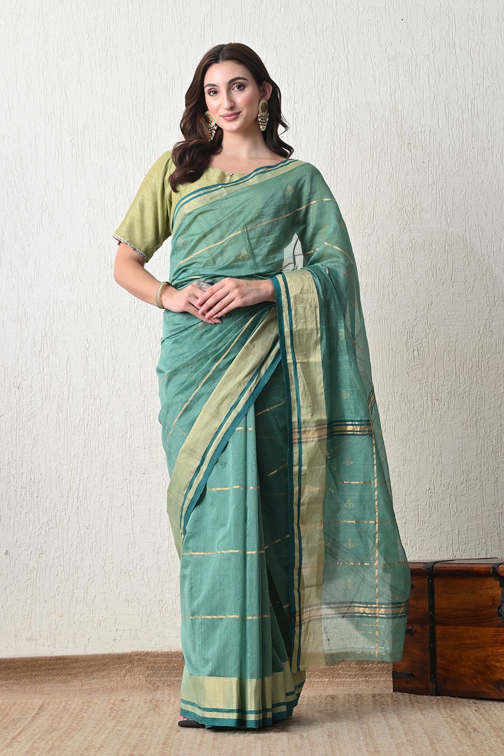 Sutrangini Saree - Vaandari