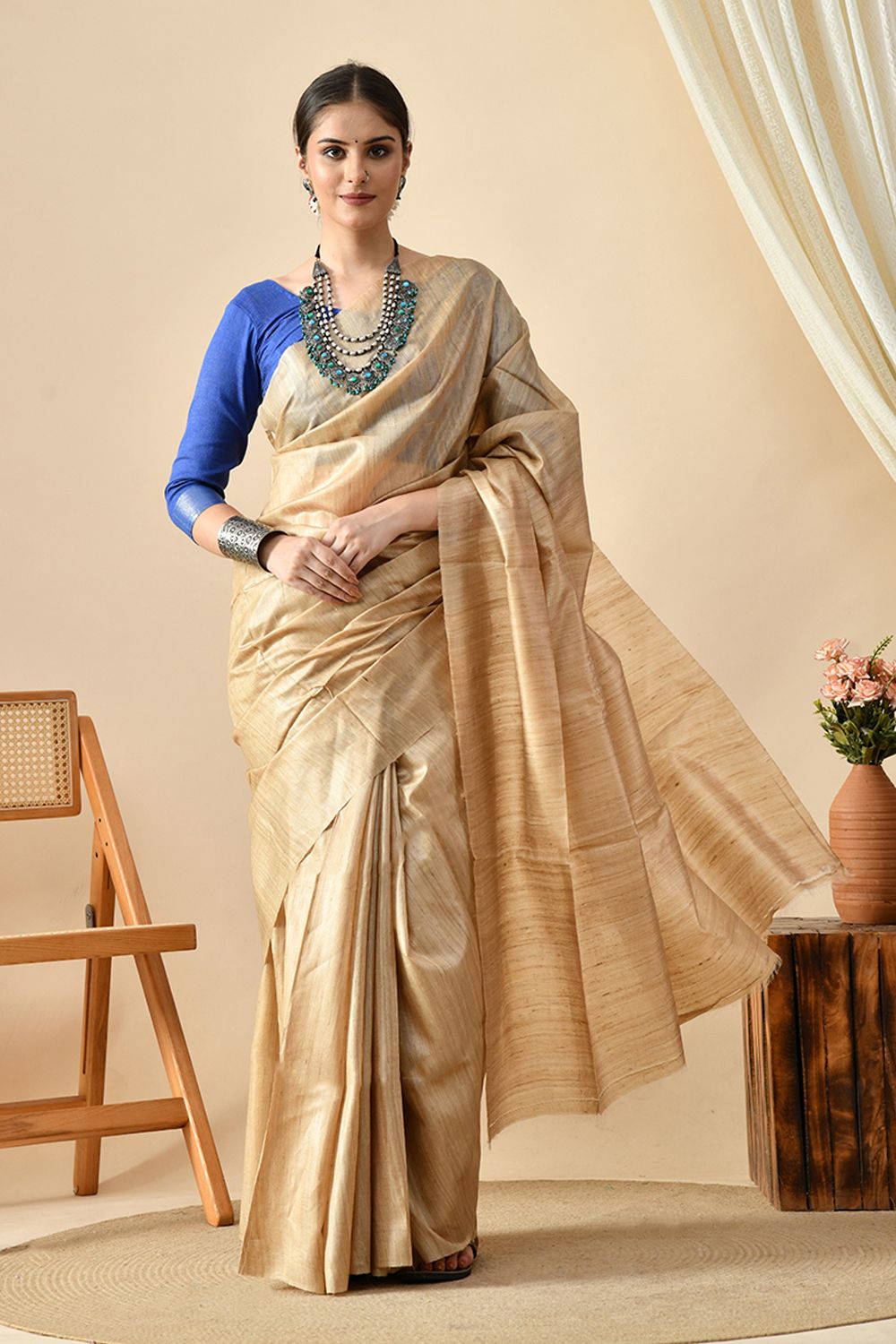Eco-Luxury Style Statement: Handwoven Desi Tussar Silk Saree