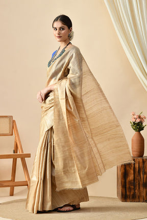 Eco-Luxury Style Statement: Handwoven Desi Tussar Silk Saree