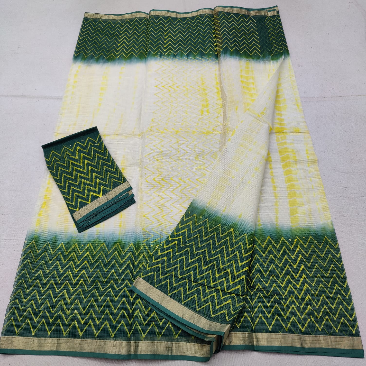 Geometical Pattern Green Border Block Printed Cotton Slub Saree: