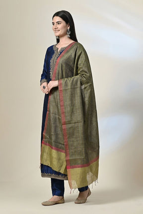 Handloom tussar silk stole