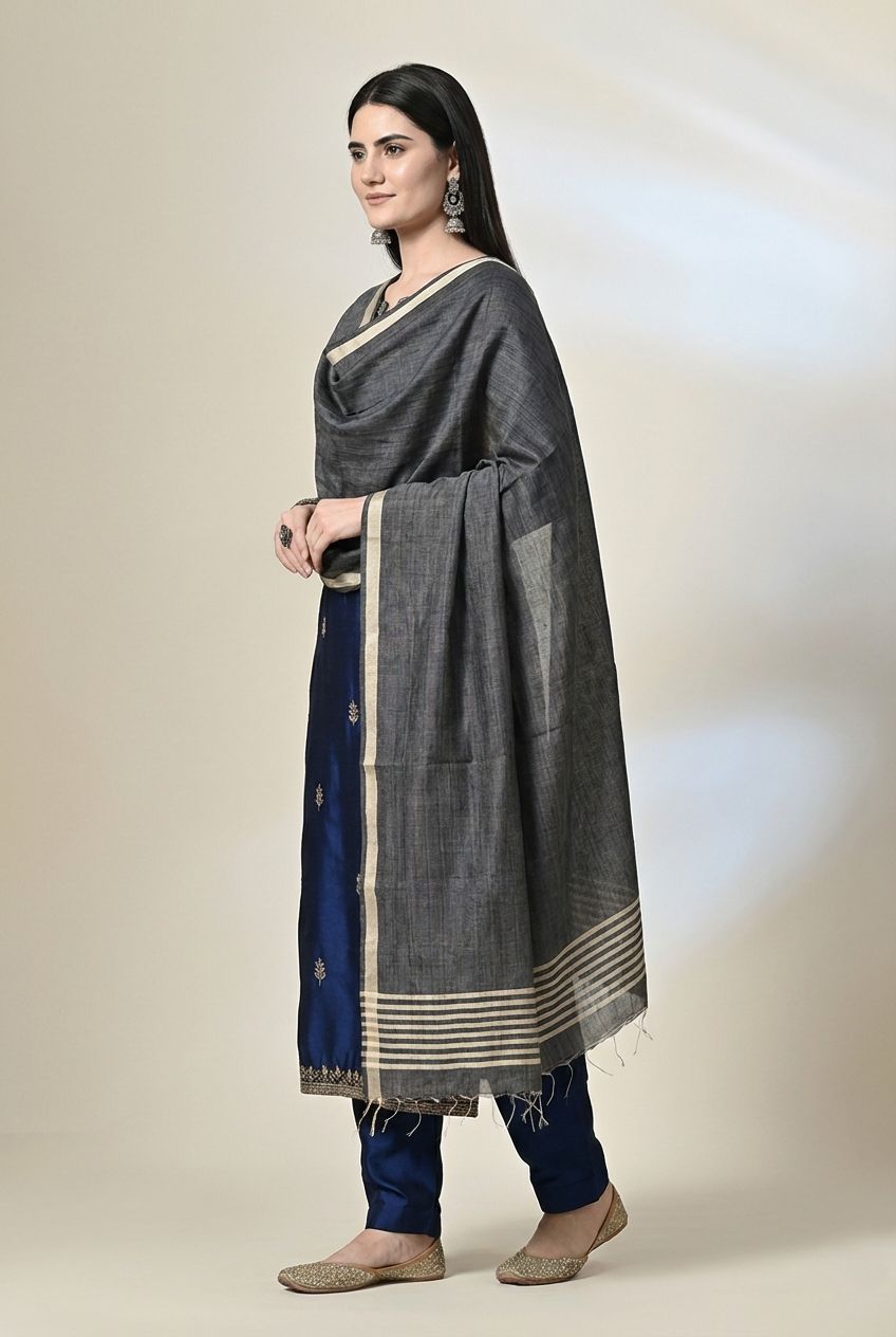 Handloom tussar silk stole